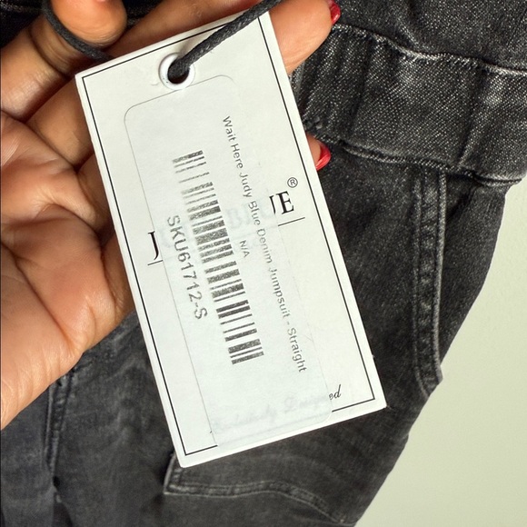 NEW JUDY BLUE | NEW TO THE CITY SHORT SLEEVE DENIM JUMPSUIT IN BLACK SMALL - Picture 8 of 13